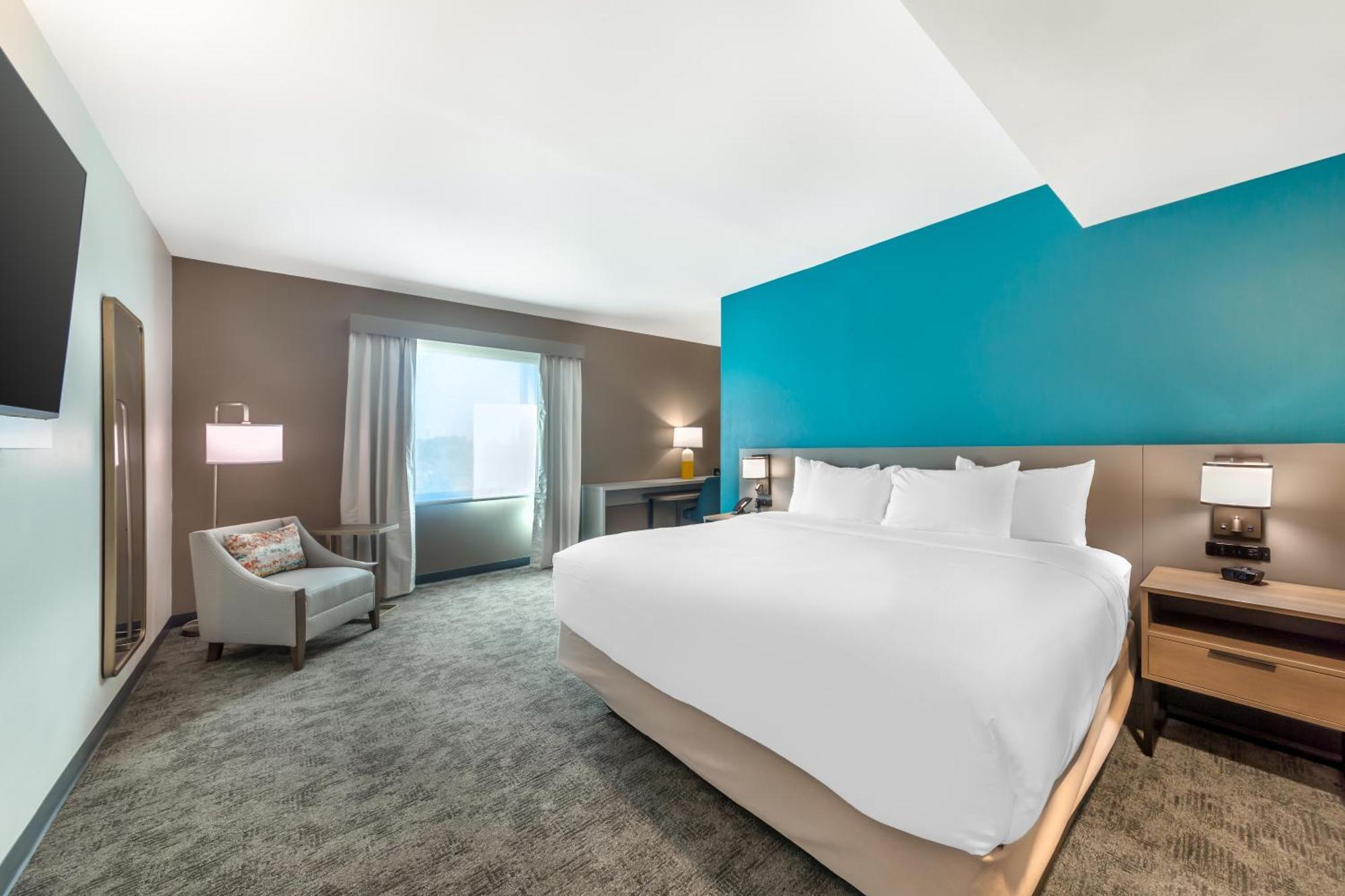 Comfort Suites Fort Myers East I-75 מראה חיצוני תמונה
