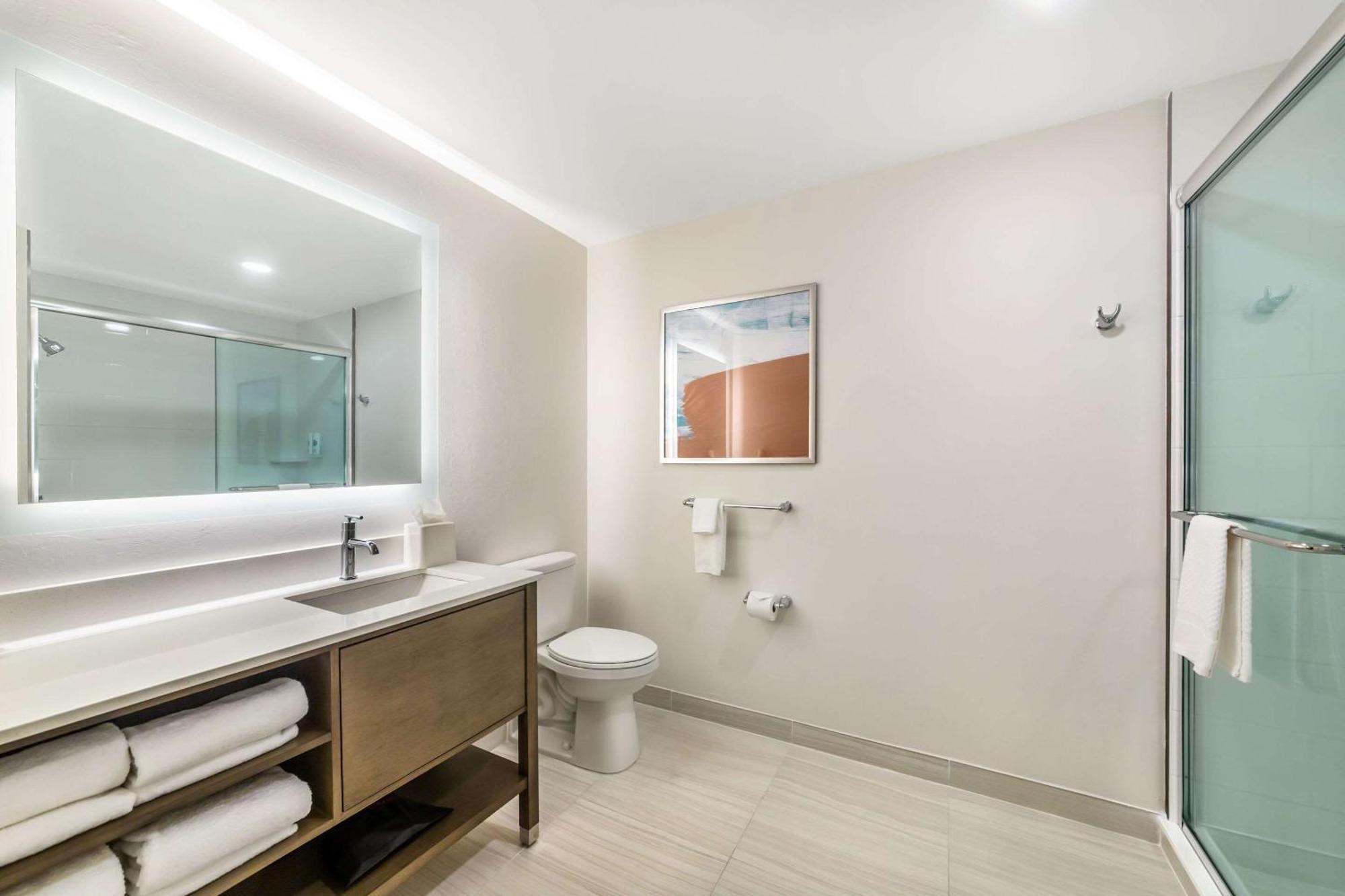 Comfort Suites Fort Myers East I-75 מראה חיצוני תמונה