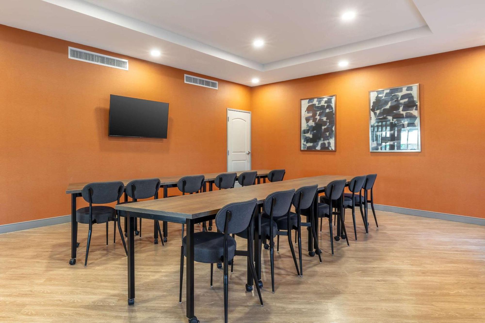 Comfort Suites Fort Myers East I-75 מראה חיצוני תמונה