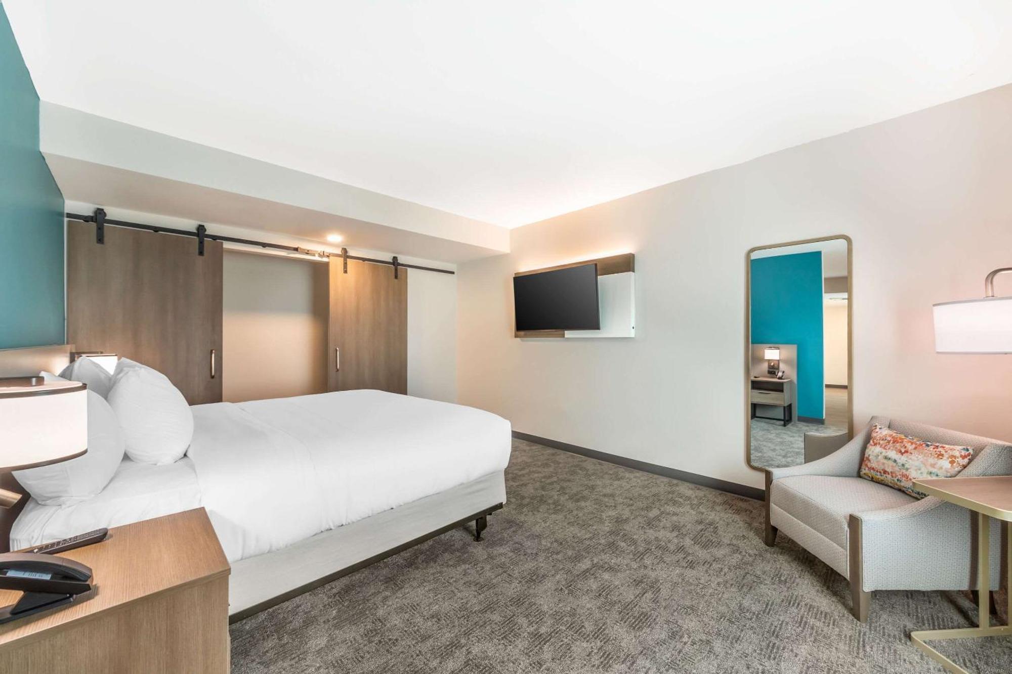 Comfort Suites Fort Myers East I-75 מראה חיצוני תמונה